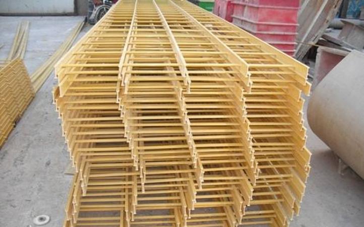 新疆槽式玻璃钢电缆桥架价格优惠